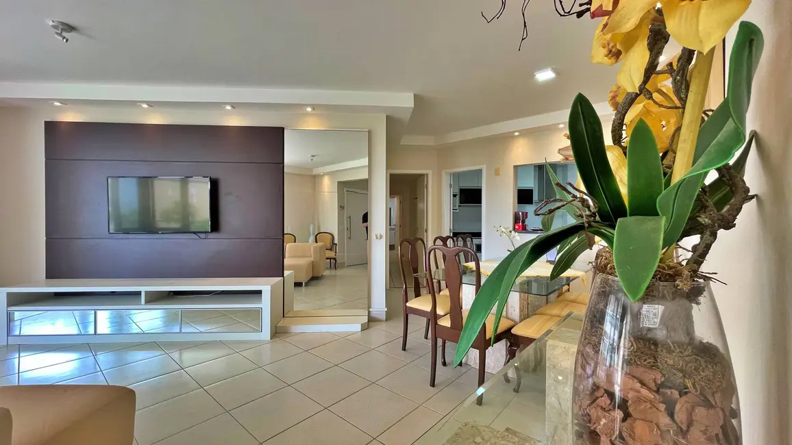 Foto 3 de Apartamento com 4 quartos à venda, 179m2 em Riviera de São Lourenço, Bertioga - SP