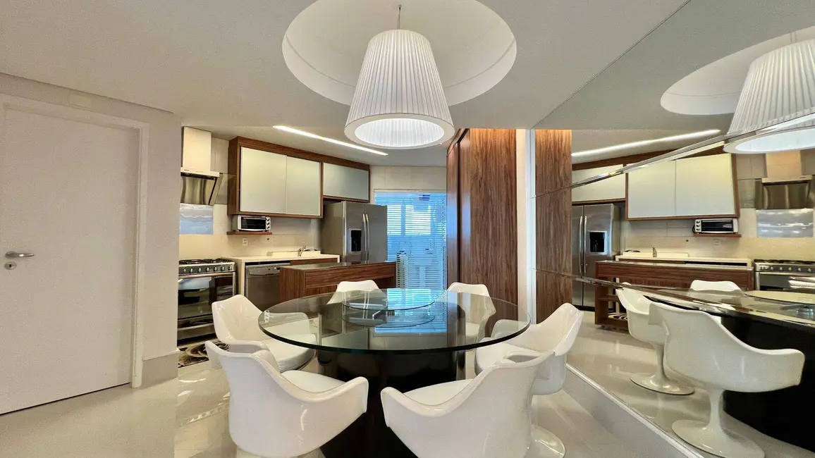 Apartamento com 4 quartos à venda, 192m2 em Riviera de São Lourenço, Bertioga - SP - imagem 3 Foto 3 de Apartamento com 4 quartos à venda, 192m2 em Riviera de São Lourenço, Bertioga - SP