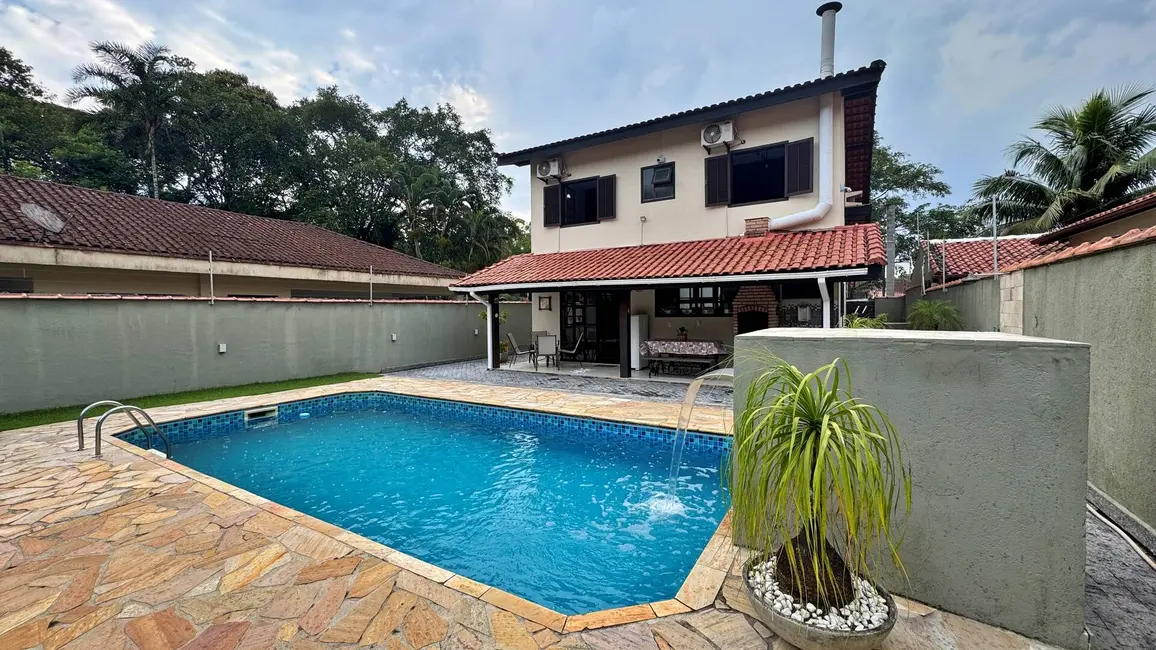 Foto 3 de Casa com 4 quartos à venda, 250m2 em Bertioga - SP