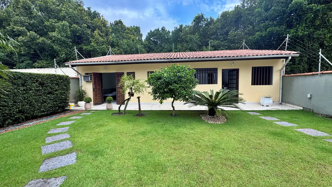 Foto 4 de Casa com 4 quartos à venda, 250m2 em Bertioga - SP