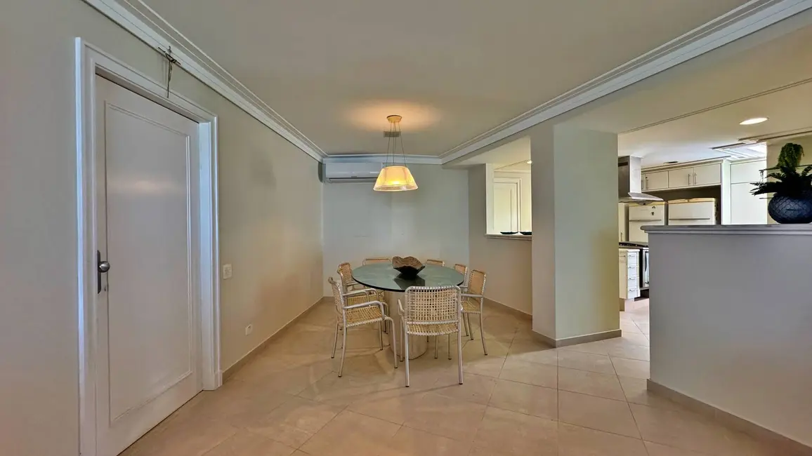 Foto 6 de Apartamento com 3 quartos à venda, 203m2 em Riviera de São Lourenço, Bertioga - SP