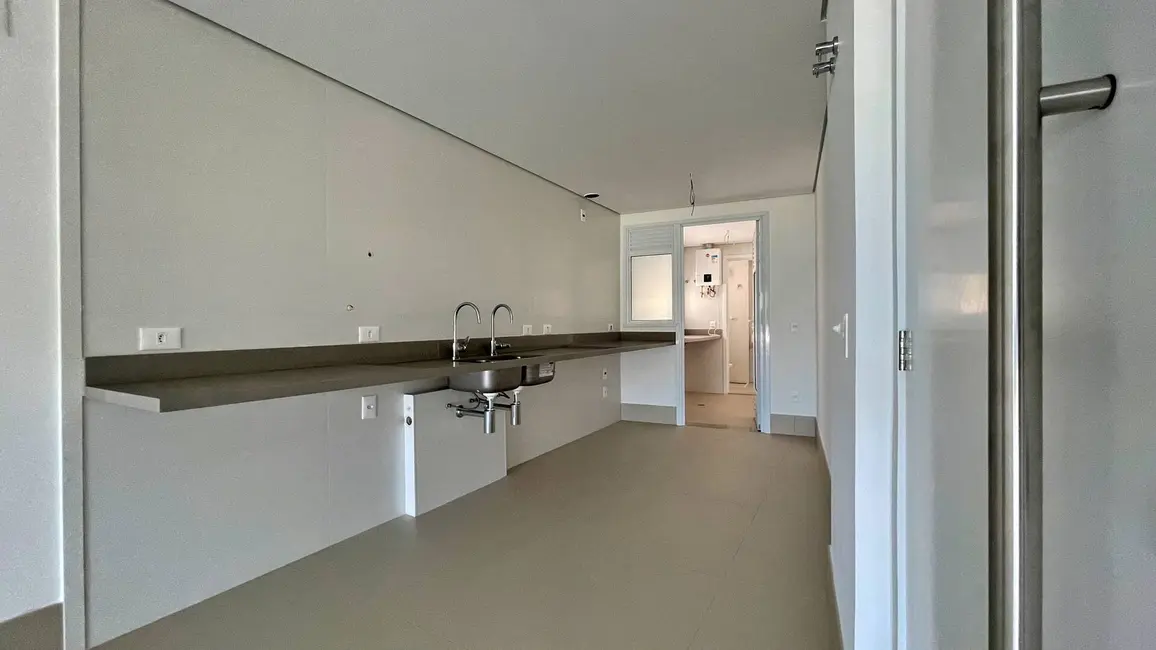 Foto 8 de Apartamento com 4 quartos à venda, 140m2 em Riviera de São Lourenço, Bertioga - SP