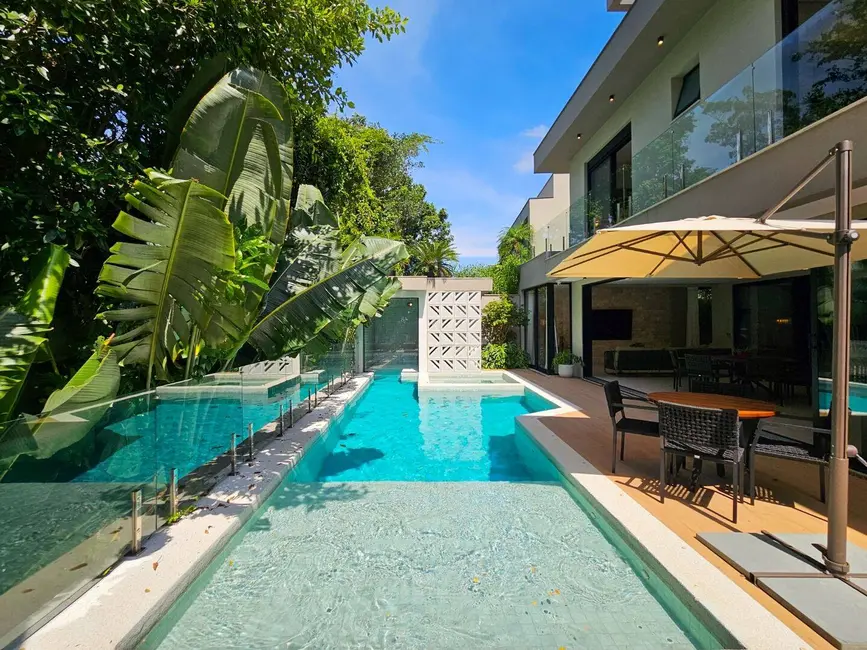 Casa com 5 quartos à venda, 418m2 em Riviera de São Lourenço, Bertioga - SP - imagem 4 Foto 4 de Casa com 5 quartos à venda, 418m2 em Riviera de São Lourenço, Bertioga - SP