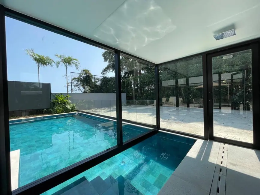 Casa com 7 quartos à venda, 1000m2 em Riviera de São Lourenço, Bertioga - SP - imagem 4 Foto 4 de Casa com 7 quartos à venda, 1000m2 em Riviera de São Lourenço, Bertioga - SP