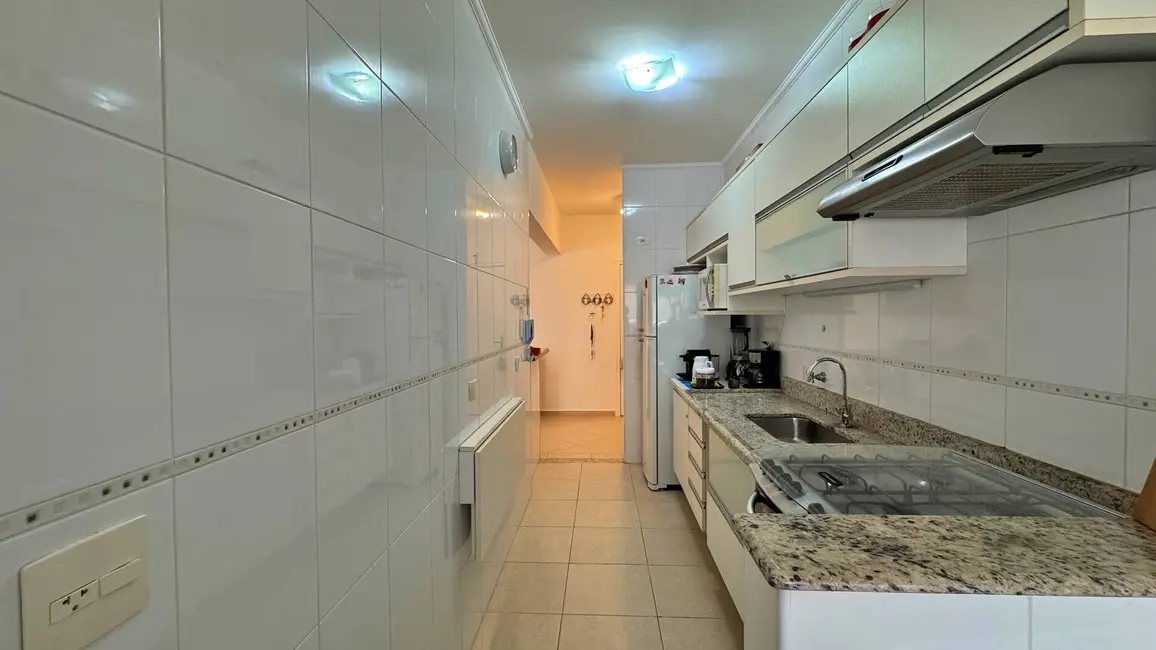 Foto 8 de Apartamento com 3 quartos à venda, 107m2 em Riviera de São Lourenço, Bertioga - SP