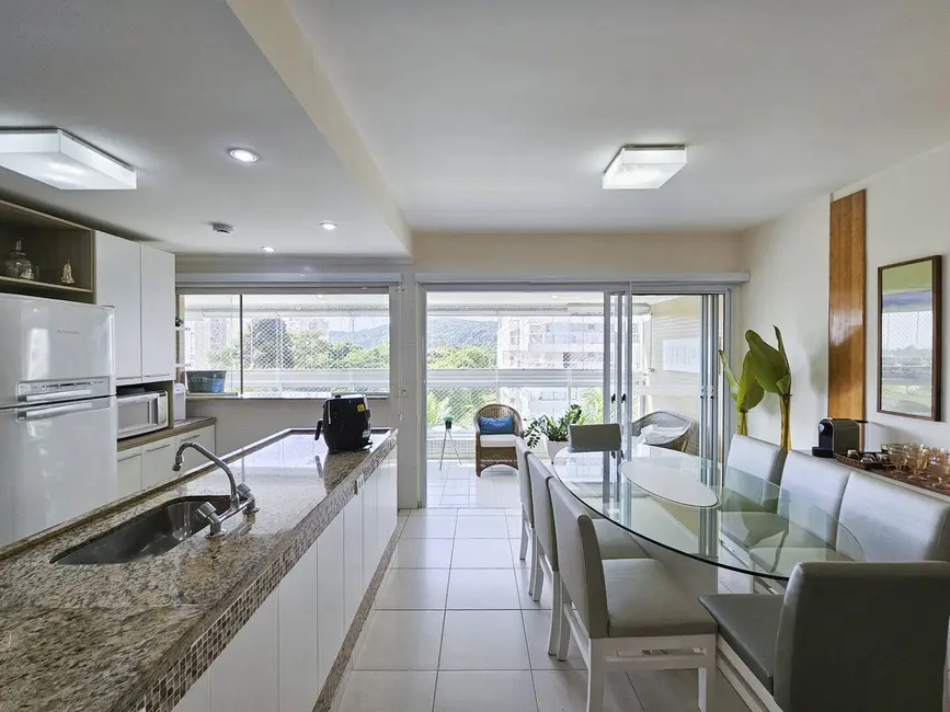 Foto 3 de Apartamento com 2 quartos à venda, 105m2 em Riviera de São Lourenço, Bertioga - SP