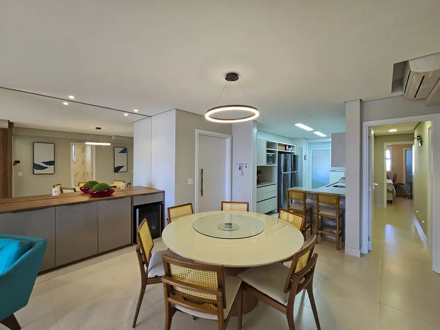 Apartamento com 4 quartos à venda, 153m2 em Riviera de São Lourenço, Bertioga - SP - imagem 3 Foto 3 de Apartamento com 4 quartos à venda, 153m2 em Riviera de São Lourenço, Bertioga - SP