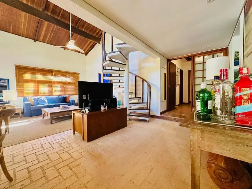 Foto 7 de Casa com 5 quartos à venda, 328m2 em Riviera de São Lourenço, Bertioga - SP