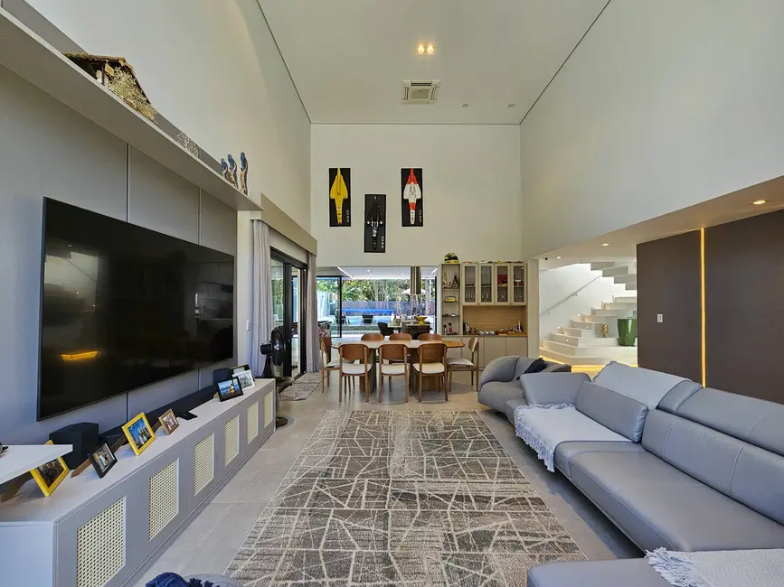 Foto 4 de Casa com 5 quartos à venda, 460m2 em Riviera de São Lourenço, Bertioga - SP