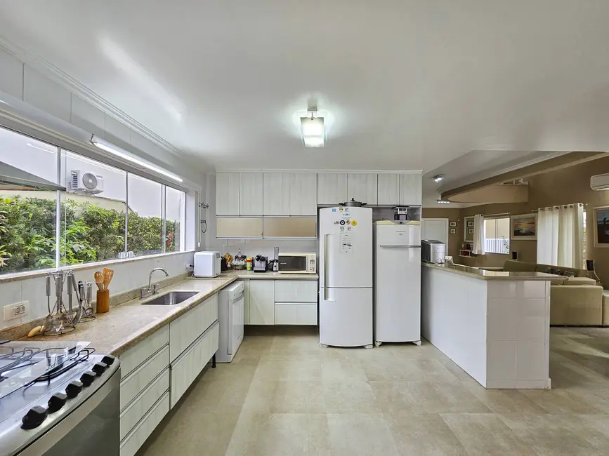 Foto 7 de Casa com 5 quartos à venda, 277m2 em Riviera de São Lourenço, Bertioga - SP