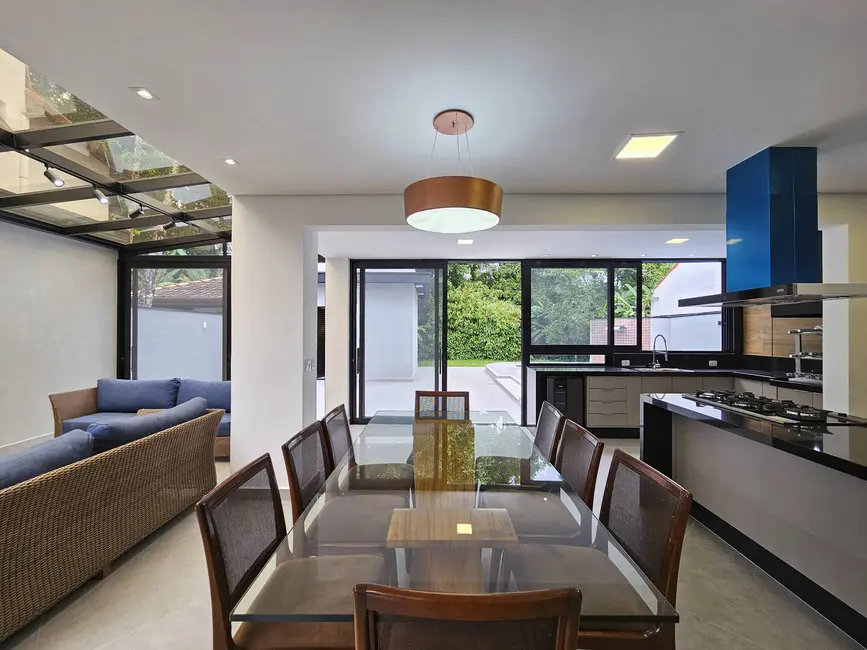 Casa com 5 quartos à venda, 309m2 em Riviera de São Lourenço, Bertioga - SP - imagem 6 Foto 6 de Casa com 5 quartos à venda, 309m2 em Riviera de São Lourenço, Bertioga - SP