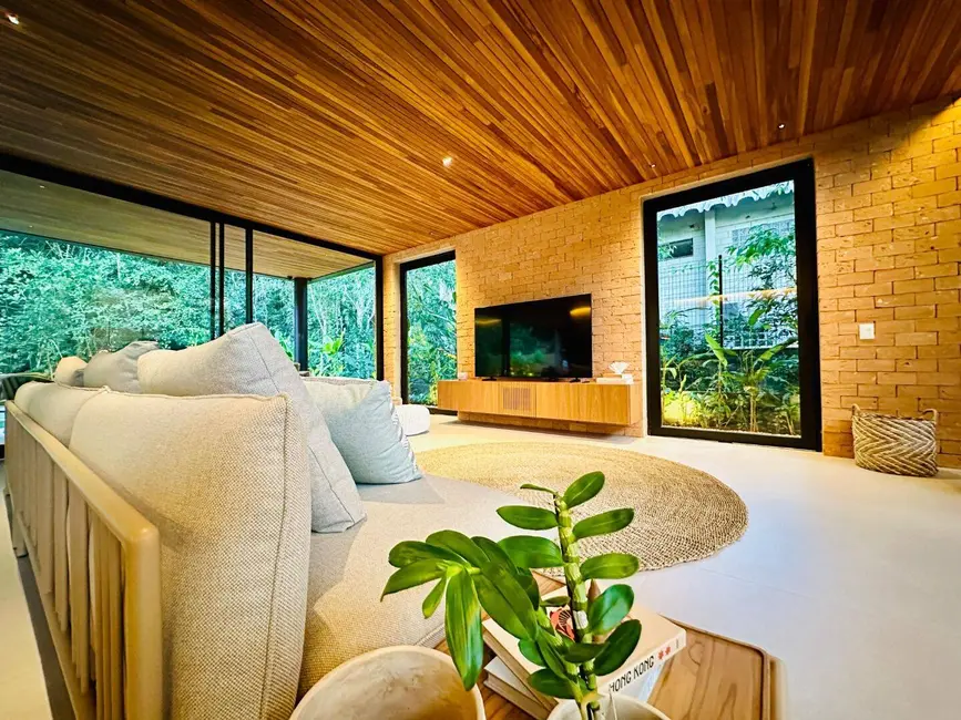 Casa com 5 quartos à venda, 487m2 em Riviera de São Lourenço, Bertioga - SP - imagem 7 Foto 7 de Casa com 5 quartos à venda, 487m2 em Riviera de São Lourenço, Bertioga - SP