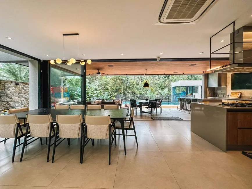 Foto 4 de Casa com 7 quartos à venda, 482m2 em Riviera de São Lourenço, Bertioga - SP