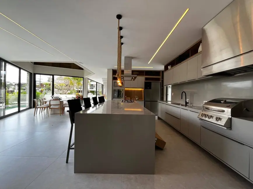 Foto 8 de Casa com 5 quartos à venda, 353m2 em Riviera de São Lourenço, Bertioga - SP