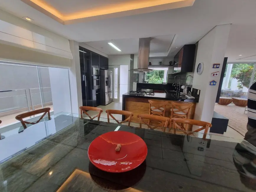 Casa com 5 quartos à venda, 505m2 em Riviera de São Lourenço, Bertioga - SP - imagem 7 Foto 7 de Casa com 5 quartos à venda, 505m2 em Riviera de São Lourenço, Bertioga - SP