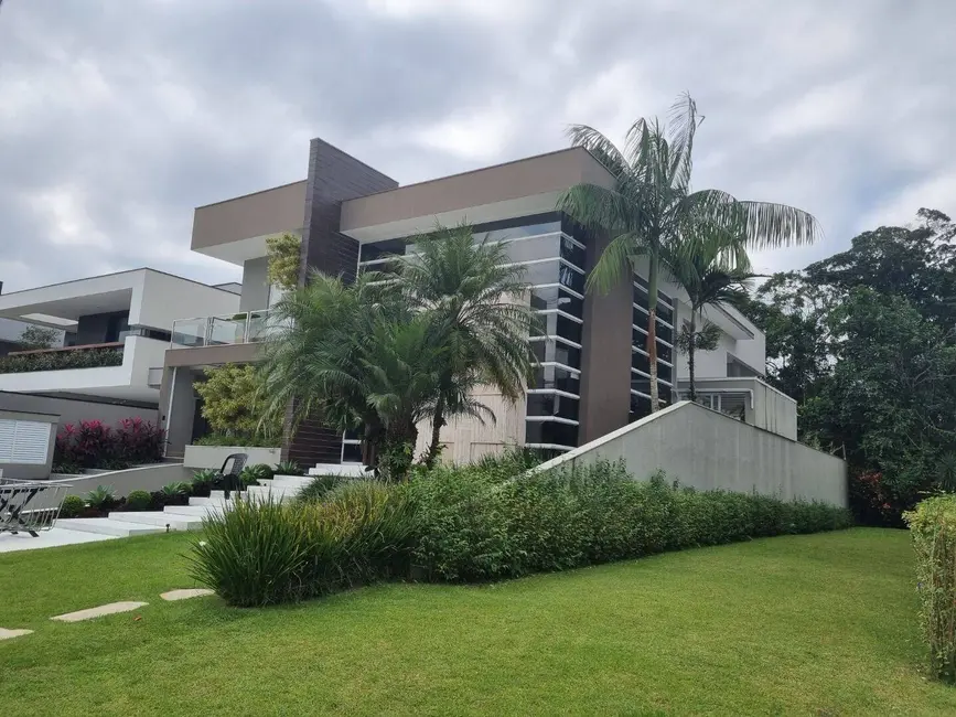 Casa com 5 quartos à venda, 505m2 em Riviera de São Lourenço, Bertioga - SP - imagem 1 Foto 1 de Casa com 5 quartos à venda, 505m2 em Riviera de São Lourenço, Bertioga - SP