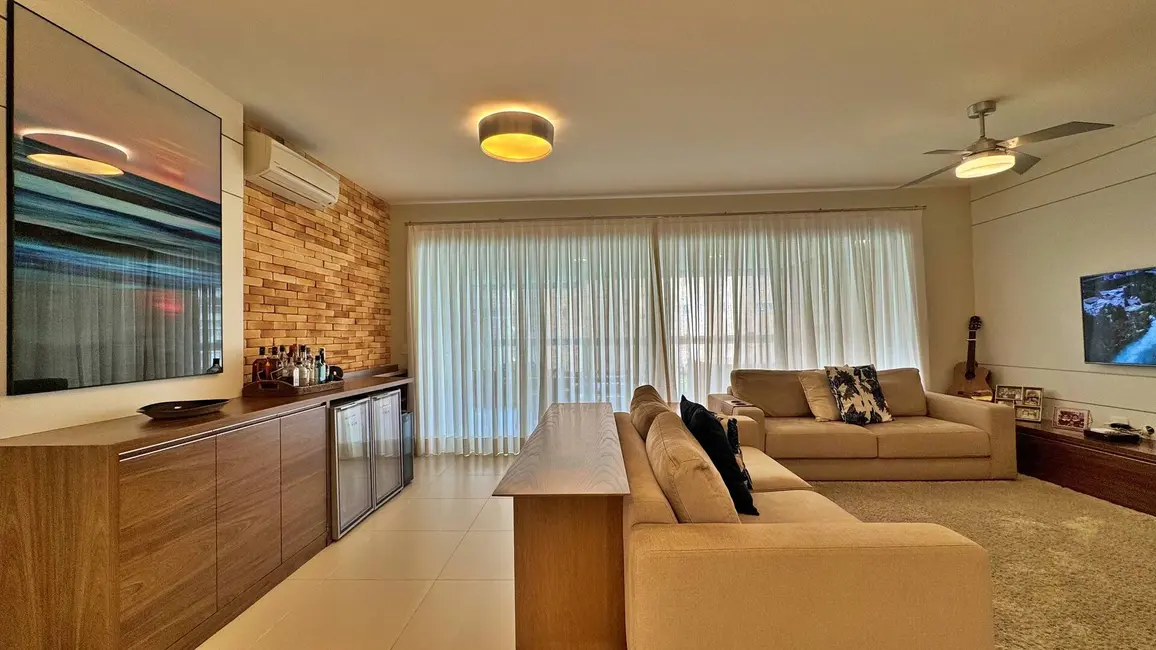 Foto 3 de Apartamento com 3 quartos à venda, 161m2 em Riviera de São Lourenço, Bertioga - SP