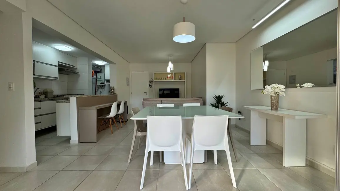 Foto 4 de Apartamento com 2 quartos à venda, 79m2 em Bertioga - SP