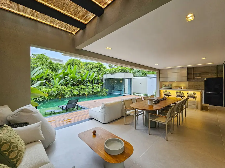 Foto 1 de Casa com 6 quartos à venda, 440m2 em Riviera de São Lourenço, Bertioga - SP