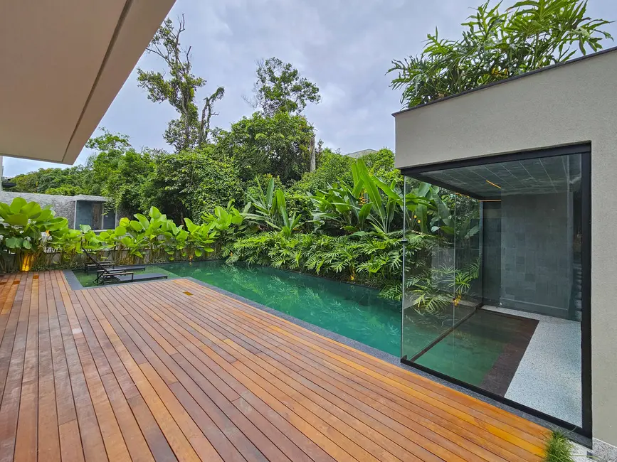 Foto 4 de Casa com 6 quartos à venda, 440m2 em Riviera de São Lourenço, Bertioga - SP