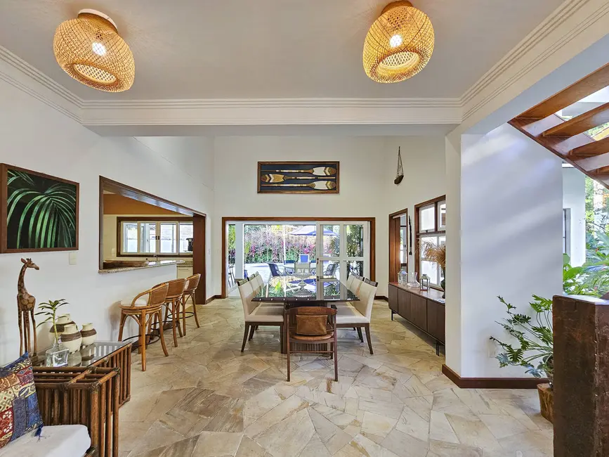 Foto 2 de Casa com 4 quartos à venda, 339m2 em Riviera de São Lourenço, Bertioga - SP