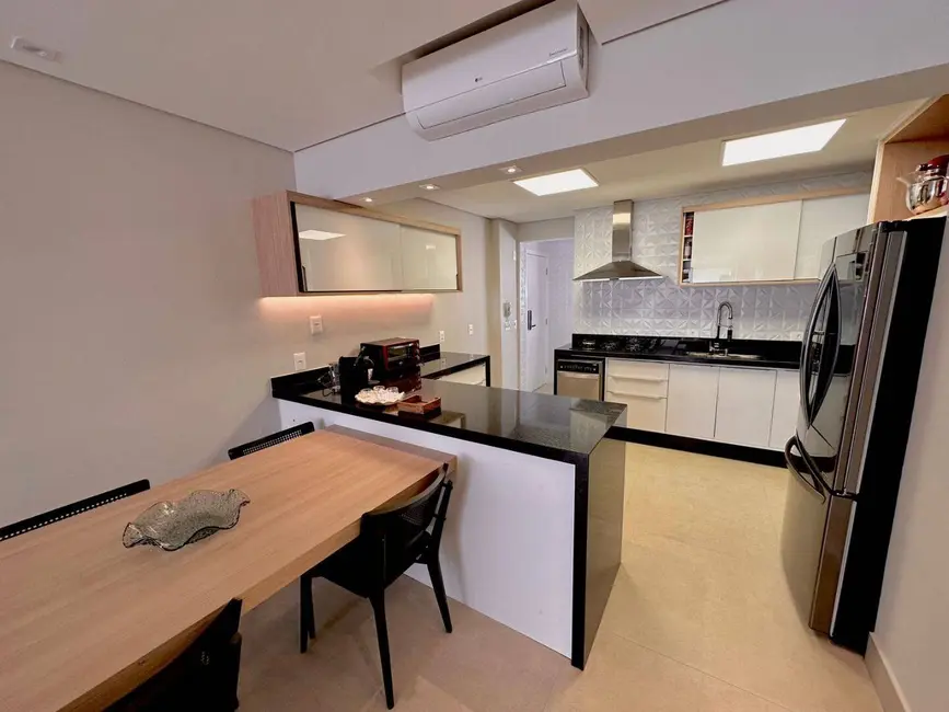 Foto 3 de Apartamento com 3 quartos à venda, 138m2 em Riviera de São Lourenço, Bertioga - SP