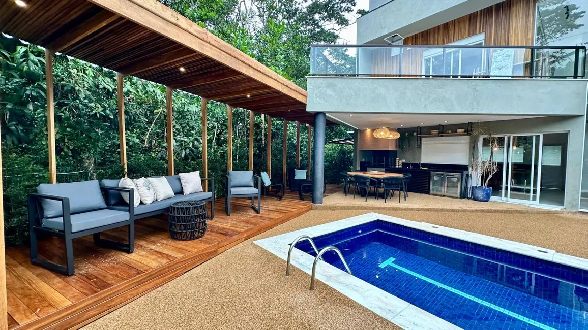 Foto 2 de Casa com 4 quartos à venda, 350m2 em Riviera de São Lourenço, Bertioga - SP