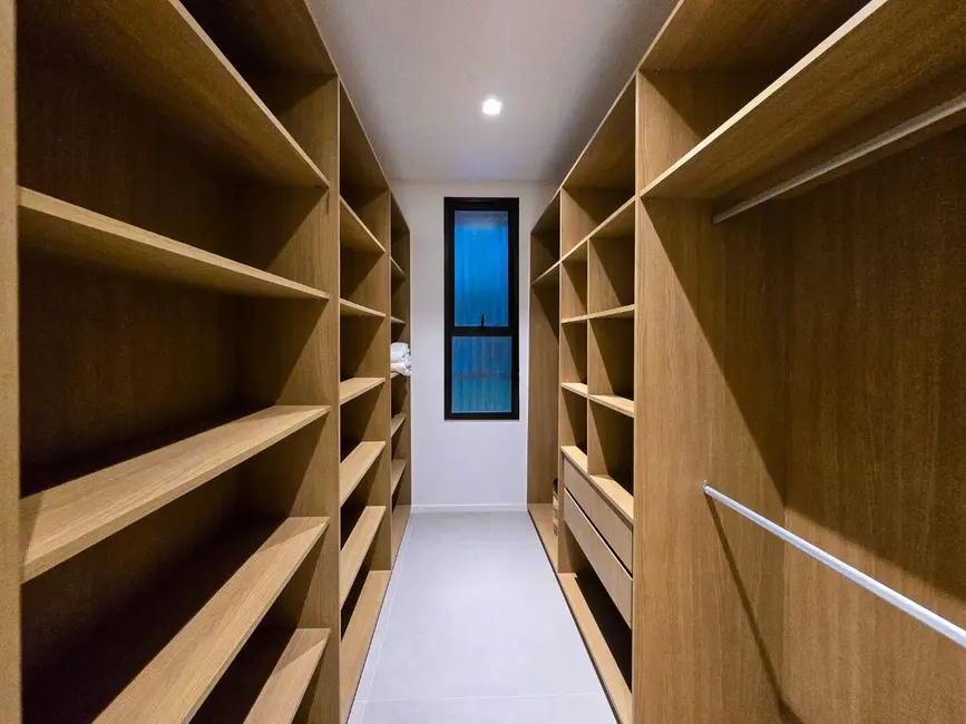 Foto 9 de Casa com 8 quartos à venda, 649m2 em Riviera de São Lourenço, Bertioga - SP