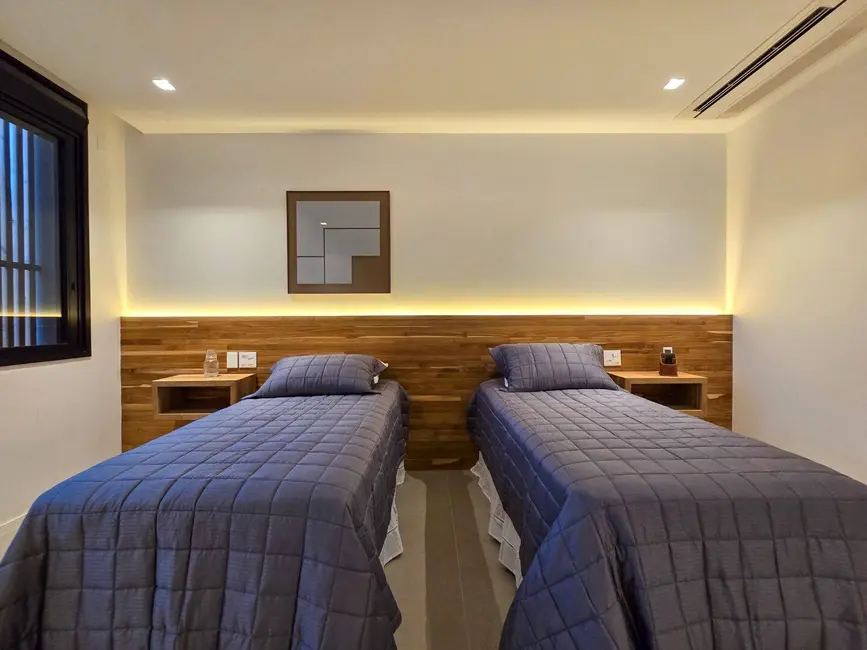 Foto 7 de Casa com 8 quartos à venda, 649m2 em Riviera de São Lourenço, Bertioga - SP