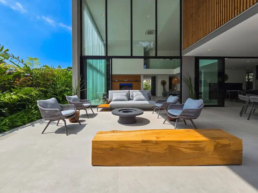Foto 3 de Casa com 8 quartos à venda, 649m2 em Riviera de São Lourenço, Bertioga - SP