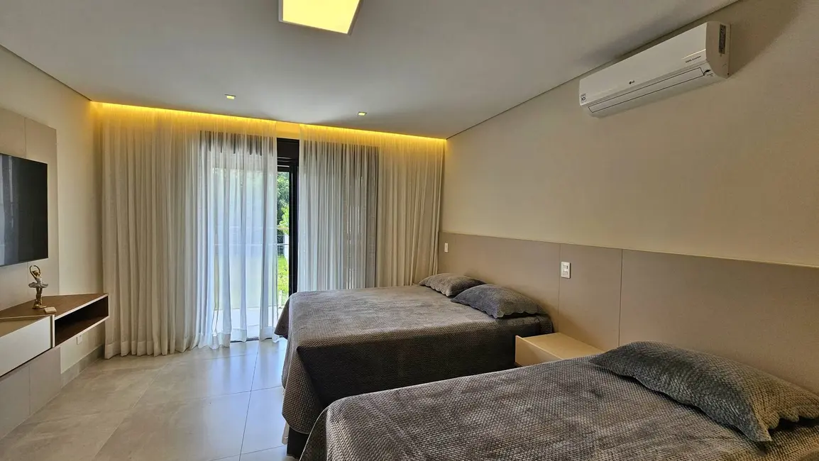 Foto 5 de Casa com 6 quartos à venda, 487m2 em Riviera de São Lourenço, Bertioga - SP