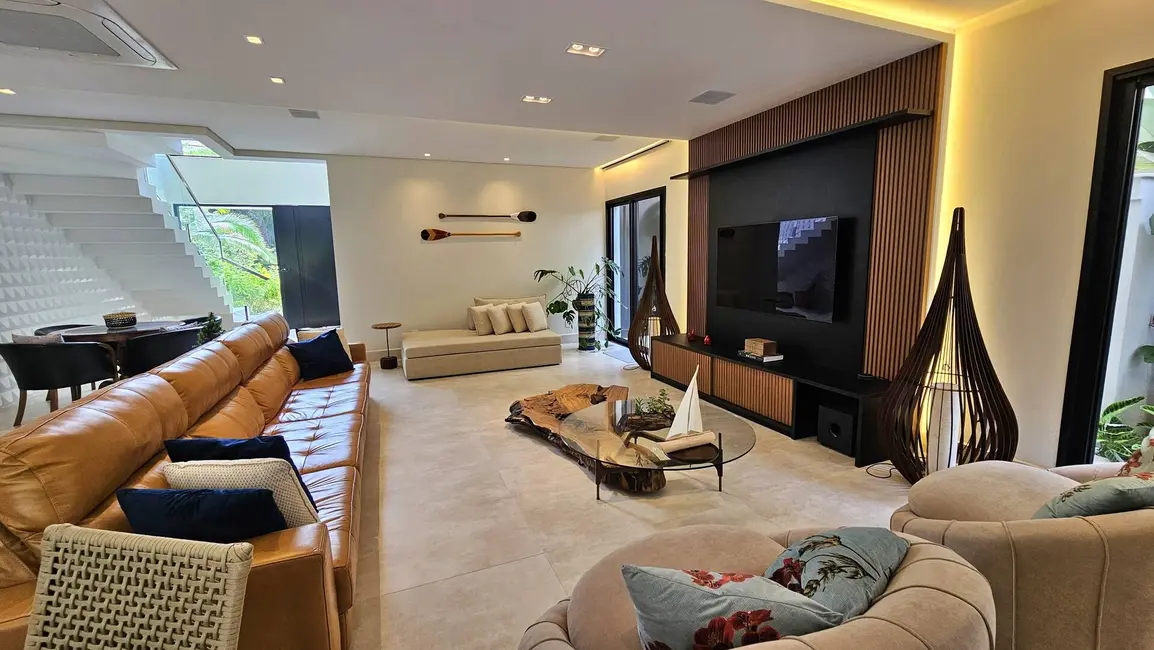 Foto 3 de Casa com 6 quartos à venda, 487m2 em Riviera de São Lourenço, Bertioga - SP