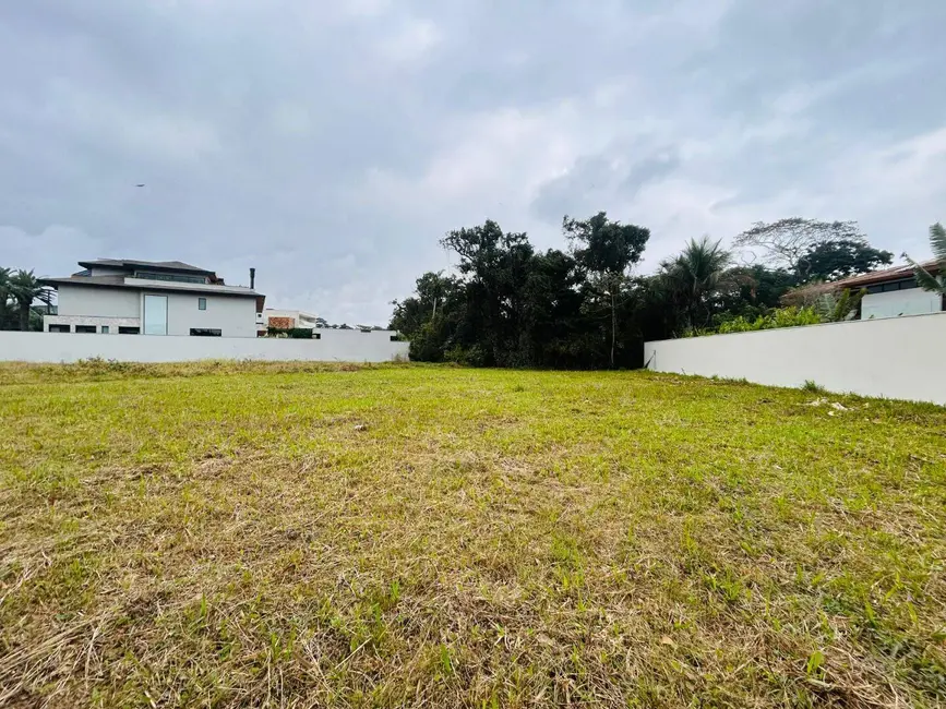 Terreno / Lote à venda, 1463m2 em Riviera de São Lourenço, Bertioga - SP - imagem 6 Foto 6 de Terreno / Lote à venda, 1463m2 em Riviera de São Lourenço, Bertioga - SP