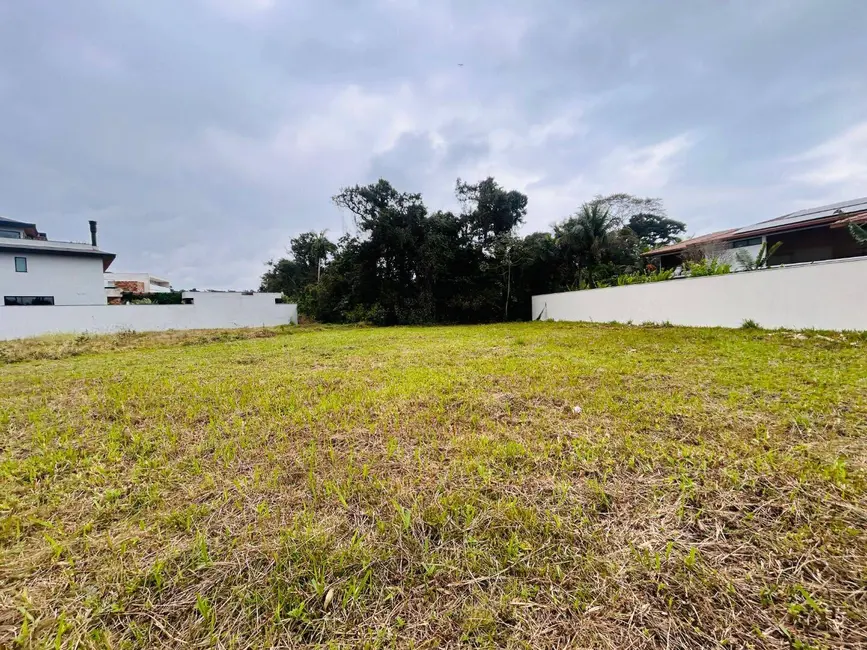 Terreno / Lote à venda, 1463m2 em Riviera de São Lourenço, Bertioga - SP - imagem 5 Foto 5 de Terreno / Lote à venda, 1463m2 em Riviera de São Lourenço, Bertioga - SP