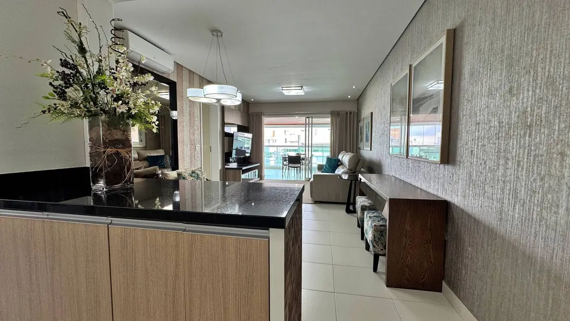 Foto 3 de Apartamento com 3 quartos à venda, 128m2 em Riviera de São Lourenço, Bertioga - SP