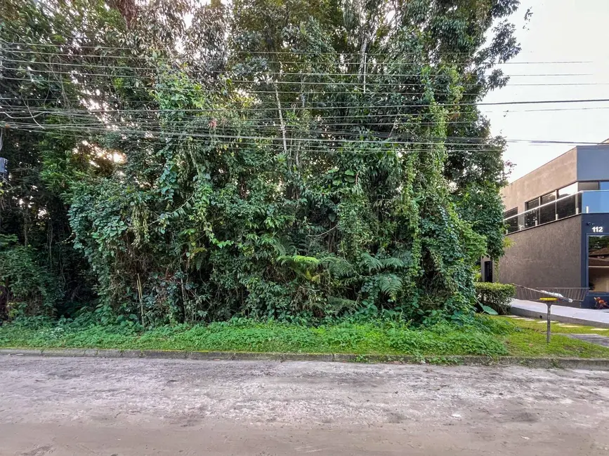 Terreno / Lote à venda, 396m2 em Riviera de São Lourenço, Bertioga - SP - imagem 7 Foto 7 de Terreno / Lote à venda, 396m2 em Riviera de São Lourenço, Bertioga - SP
