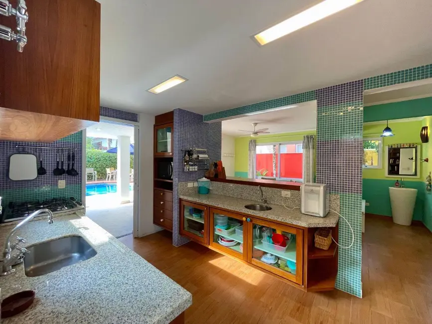 Foto 8 de Casa com 4 quartos à venda, 320m2 em Riviera de São Lourenço, Bertioga - SP