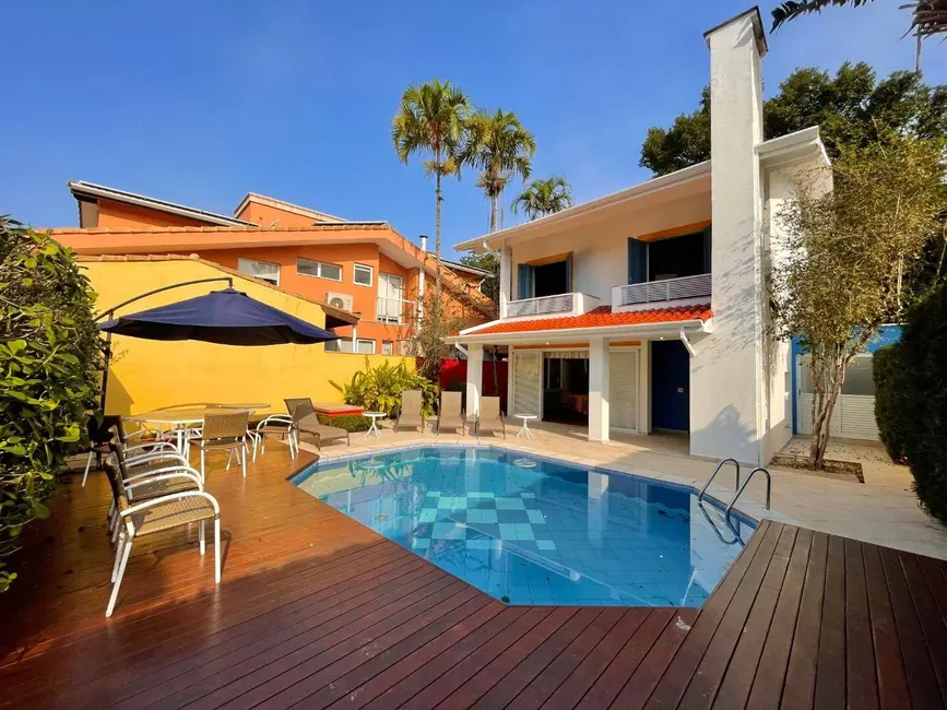 Foto 4 de Casa com 4 quartos à venda, 320m2 em Riviera de São Lourenço, Bertioga - SP