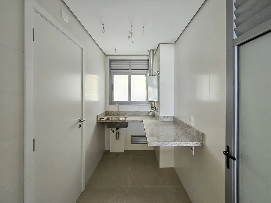 Foto 6 de Apartamento com 3 quartos à venda, 138m2 em Riviera de São Lourenço, Bertioga - SP