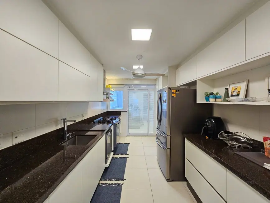 Foto 6 de Apartamento com 4 quartos à venda, 236m2 em Riviera de São Lourenço, Bertioga - SP