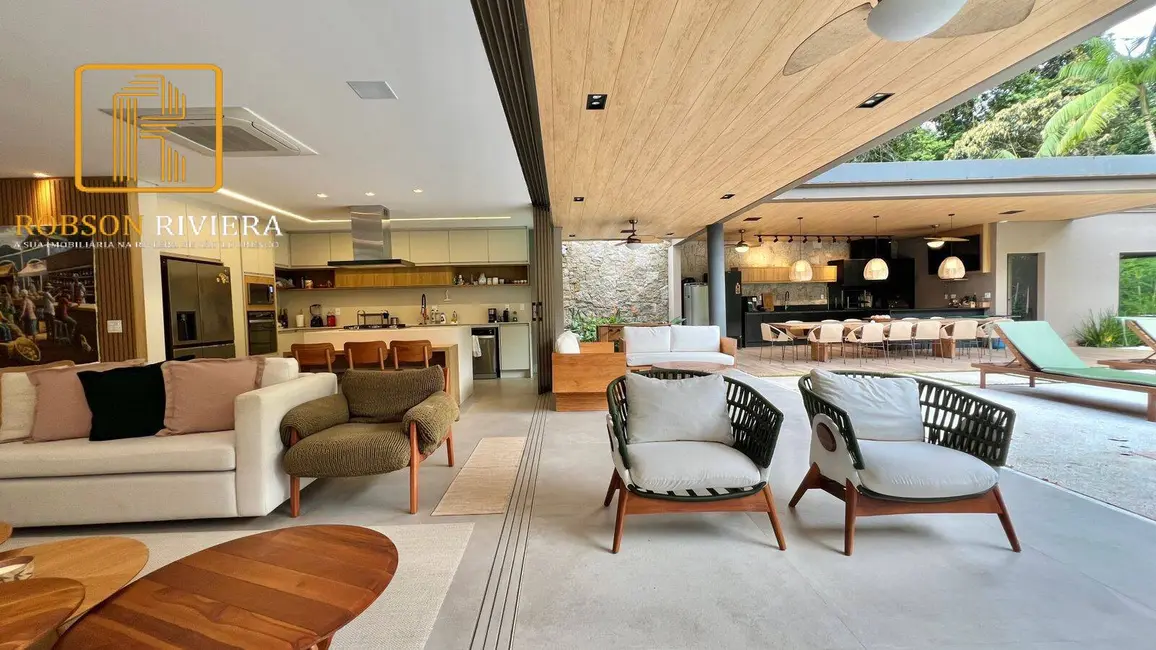 Casa com 5 quartos à venda, 420m2 em Riviera de São Lourenço, Bertioga - SP - imagem 4 Foto 4 de Casa com 5 quartos à venda, 420m2 em Riviera de São Lourenço, Bertioga - SP