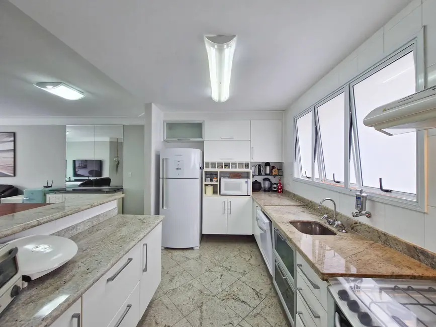 Foto 9 de Apartamento com 4 quartos à venda, 143m2 em Riviera de São Lourenço, Bertioga - SP