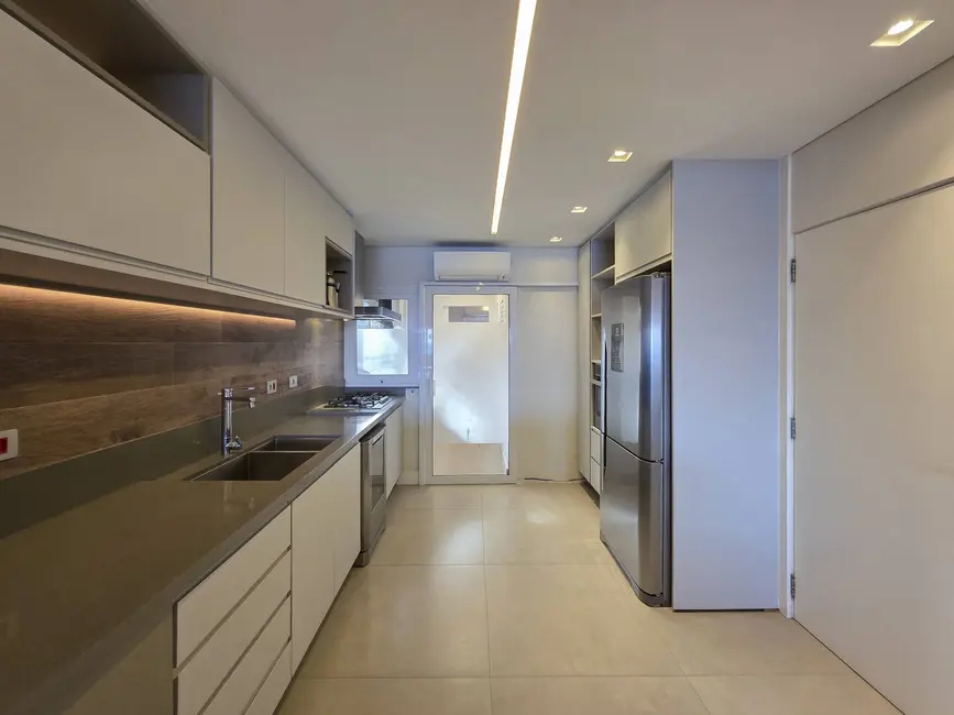 Apartamento com 3 quartos à venda, 162m2 em Riviera de São Lourenço, Bertioga - SP - imagem 5 Foto 5 de Apartamento com 3 quartos à venda, 162m2 em Riviera de São Lourenço, Bertioga - SP