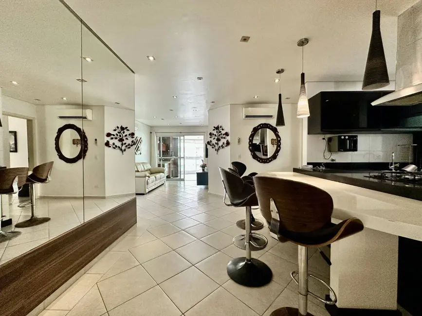 Foto 4 de Apartamento com 3 quartos à venda, 125m2 em Riviera de São Lourenço, Bertioga - SP