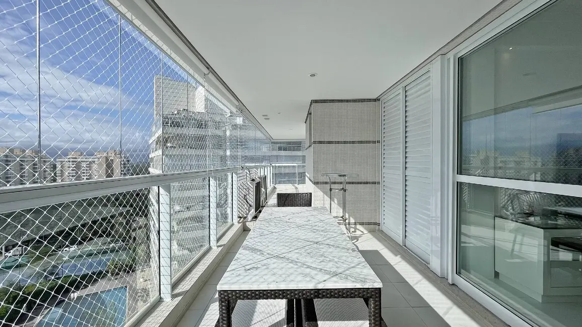 Apartamento com 3 quartos à venda, 138m2 em Riviera de São Lourenço, Bertioga - SP - imagem 2 Foto 2 de Apartamento com 3 quartos à venda, 138m2 em Riviera de São Lourenço, Bertioga - SP