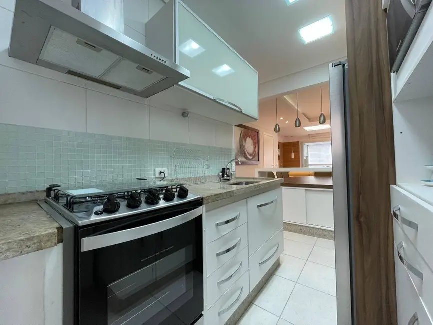 Foto 4 de Apartamento com 3 quartos à venda, 138m2 em Riviera de São Lourenço, Bertioga - SP