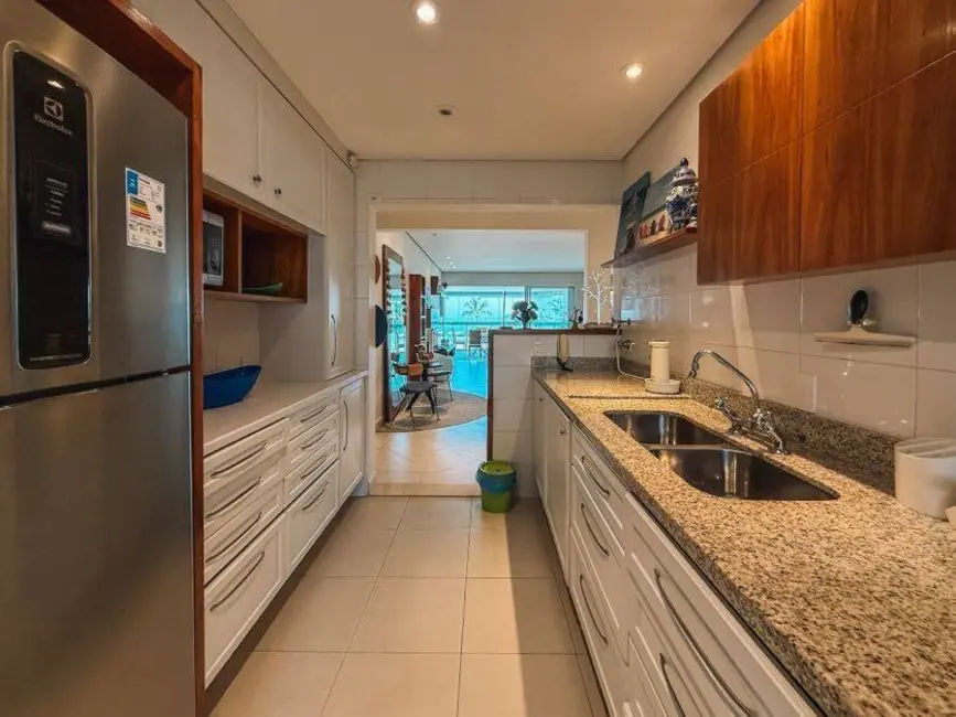 Apartamento com 4 quartos à venda, 215m2 em Riviera de São Lourenço, Bertioga - SP - imagem 8 Foto 8 de Apartamento com 4 quartos à venda, 215m2 em Riviera de São Lourenço, Bertioga - SP