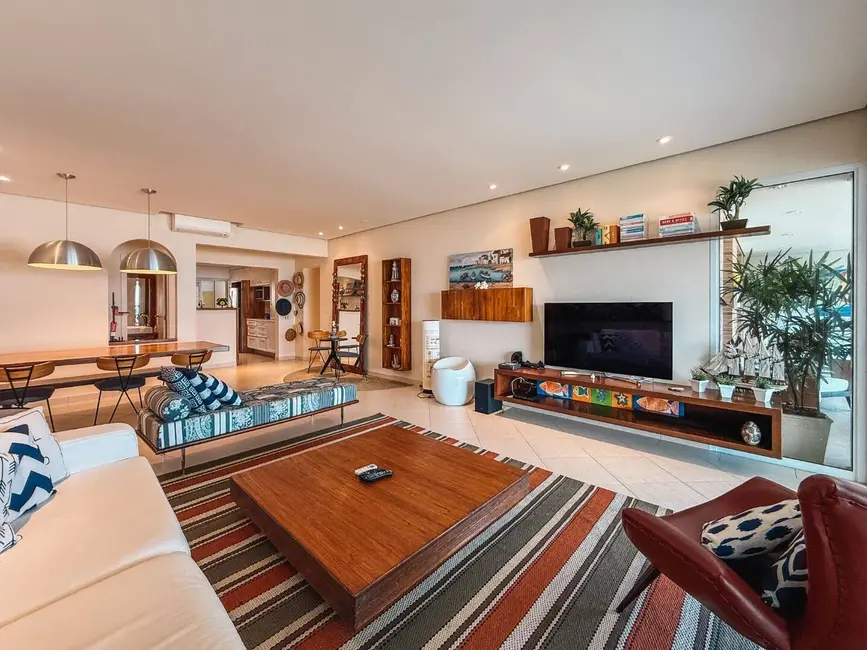 Apartamento com 4 quartos à venda, 215m2 em Riviera de São Lourenço, Bertioga - SP - imagem 1 Foto 1 de Apartamento com 4 quartos à venda, 215m2 em Riviera de São Lourenço, Bertioga - SP