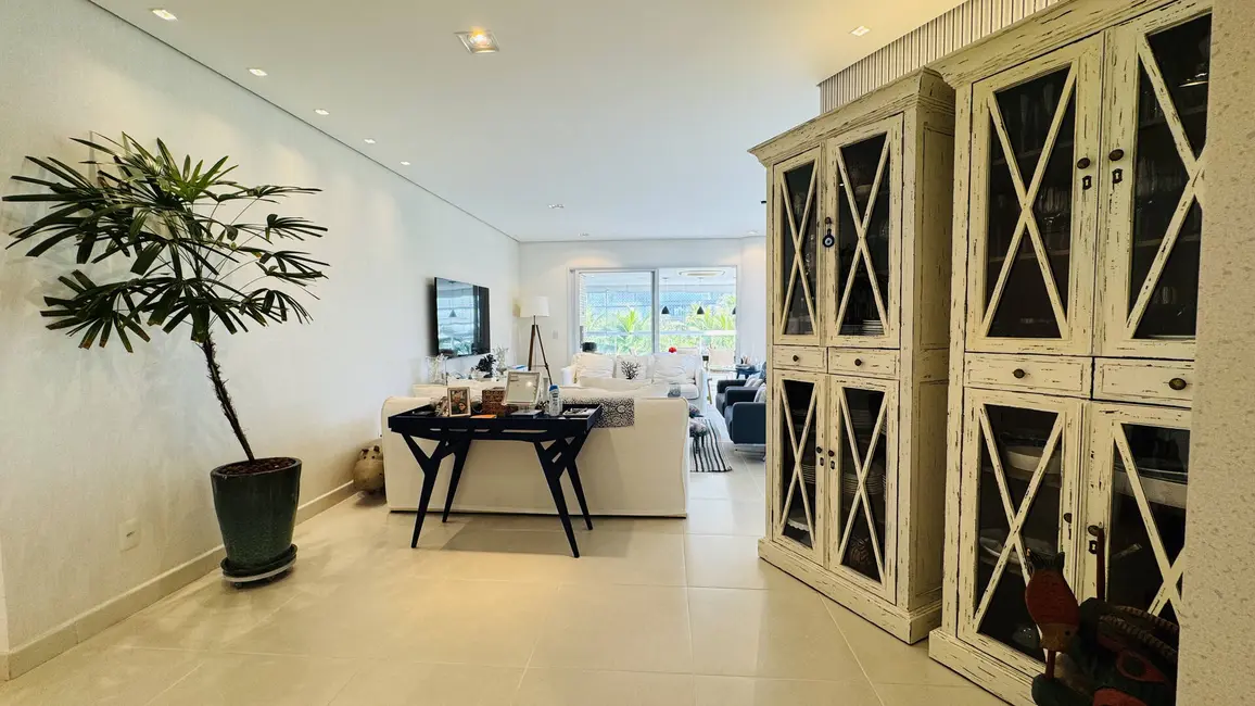 Foto 4 de Apartamento com 4 quartos à venda, 205m2 em Riviera de São Lourenço, Bertioga - SP