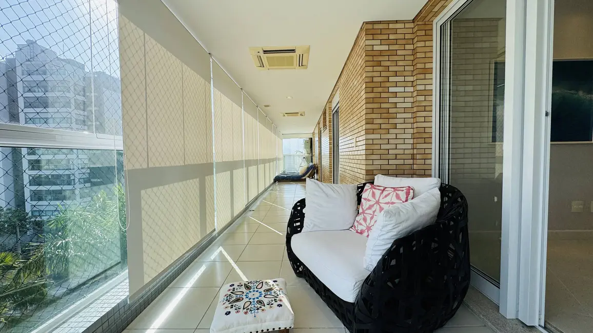 Foto 3 de Apartamento com 4 quartos à venda, 205m2 em Riviera de São Lourenço, Bertioga - SP